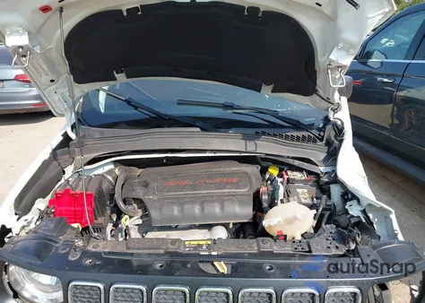 2020 Jeep Renegade Sport 4X4 from USA, damaged, VIN ZACNJBAB1LPL93131